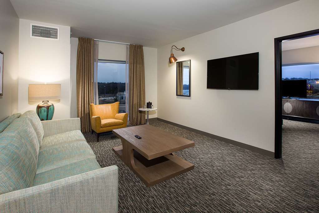 Centro Sonoma Wine Country, Tapestry Collection Hilton