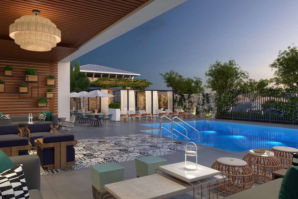 Centro Sonoma Wine Country, Tapestry Collection Hilton 4* Rohnert Park