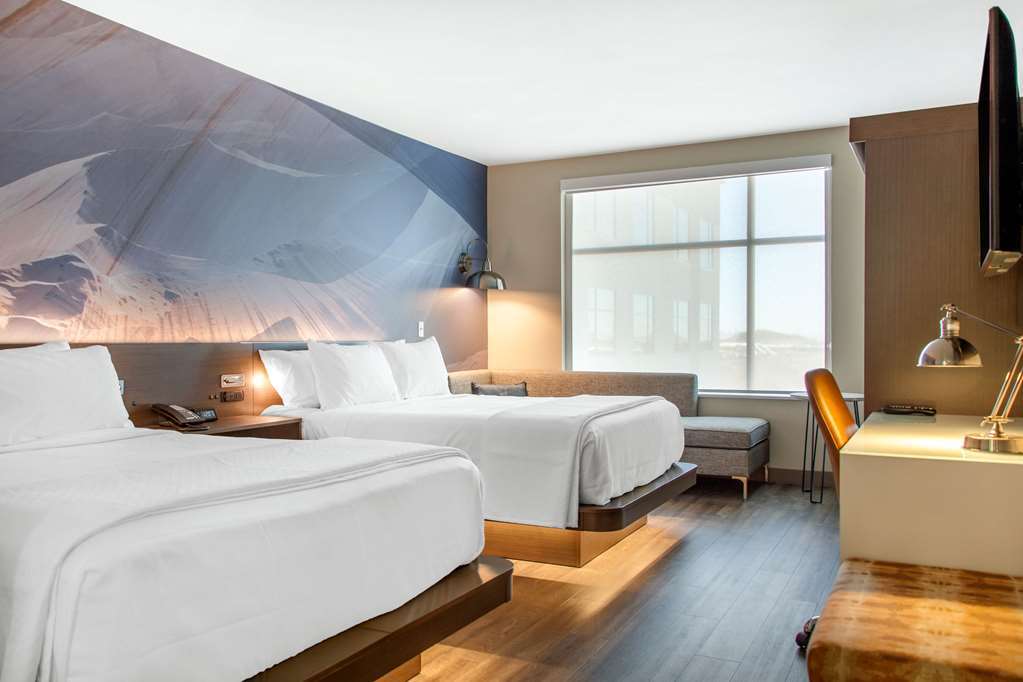 Hotel Centro Sonoma Wine Country, Tapestry Collection Hilton